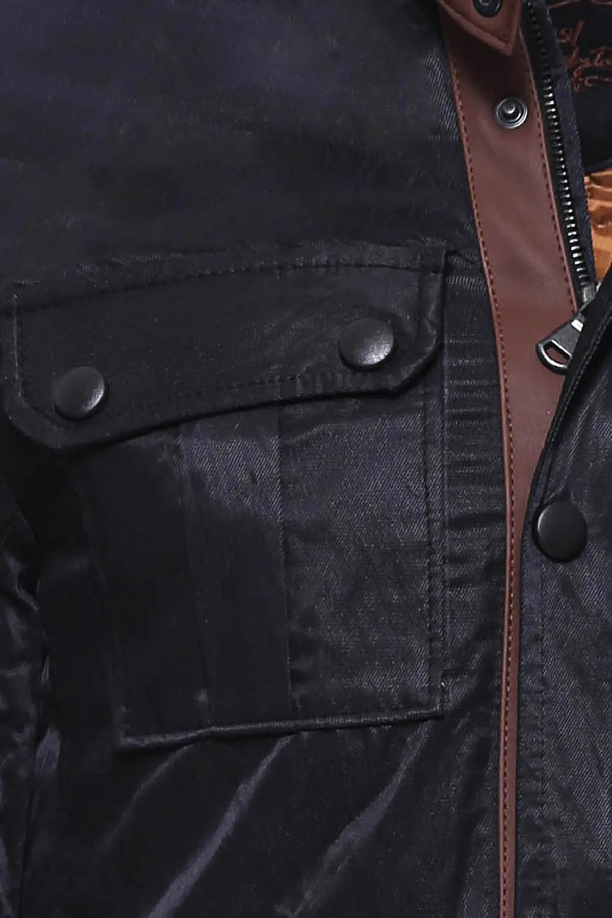 4 Pocket Snap Short Black Coat-Wessi