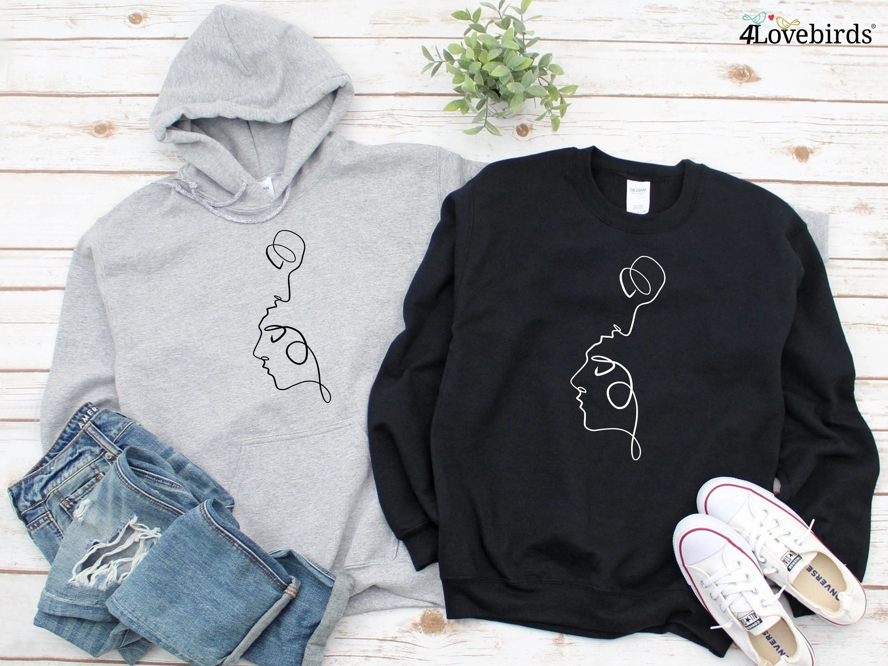 Abstract Face Hoodie, Lovers T-shirt, Gift for Couples, Valentine Sweatshirt, Boyfriend / Girlfriend Longsleeve, Cute basic Tshirt