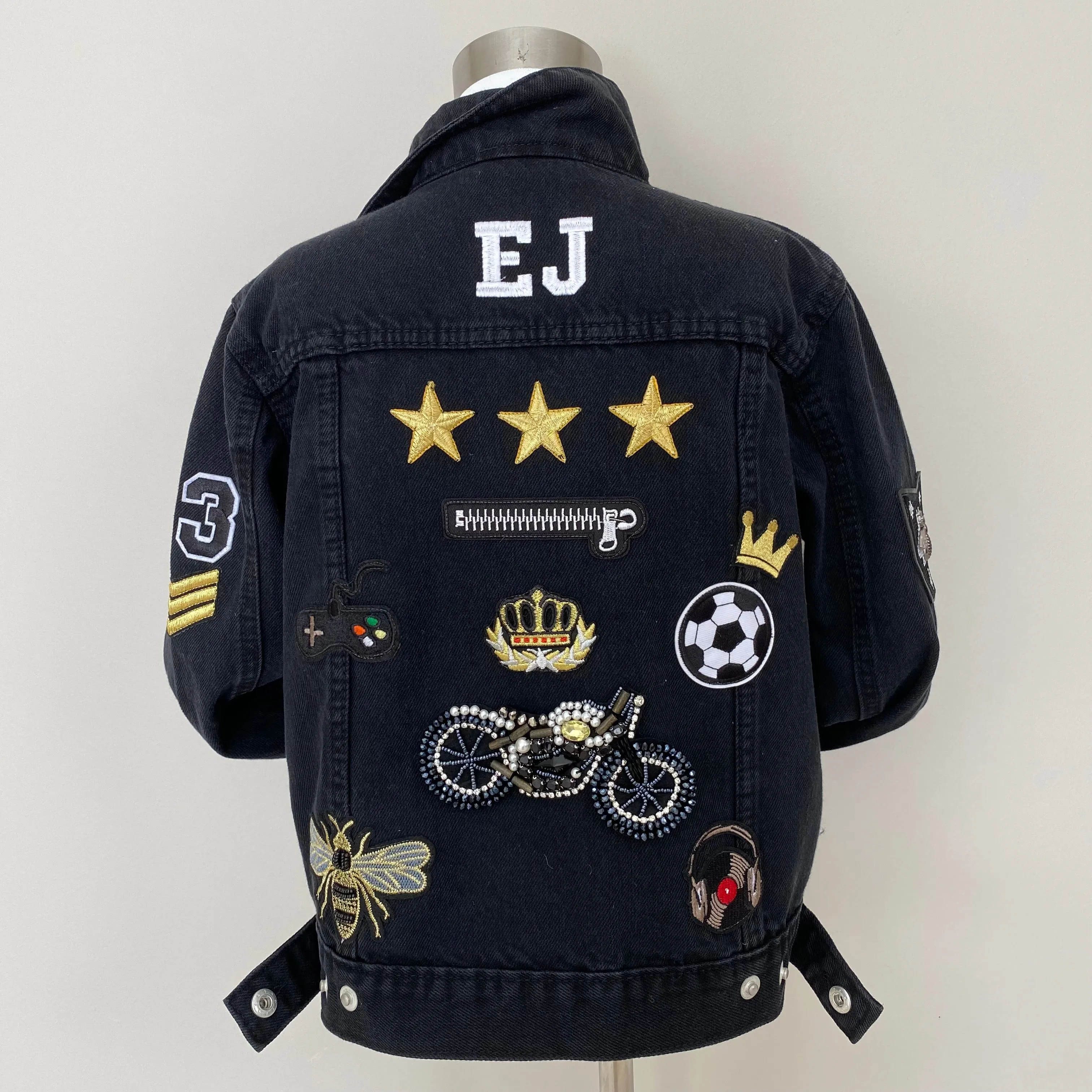 EJ
