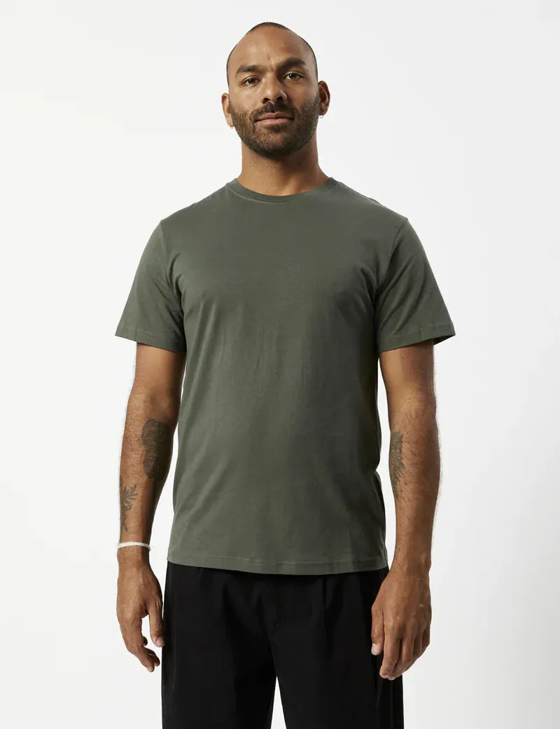 Simple | Reginald Tee | Thyme