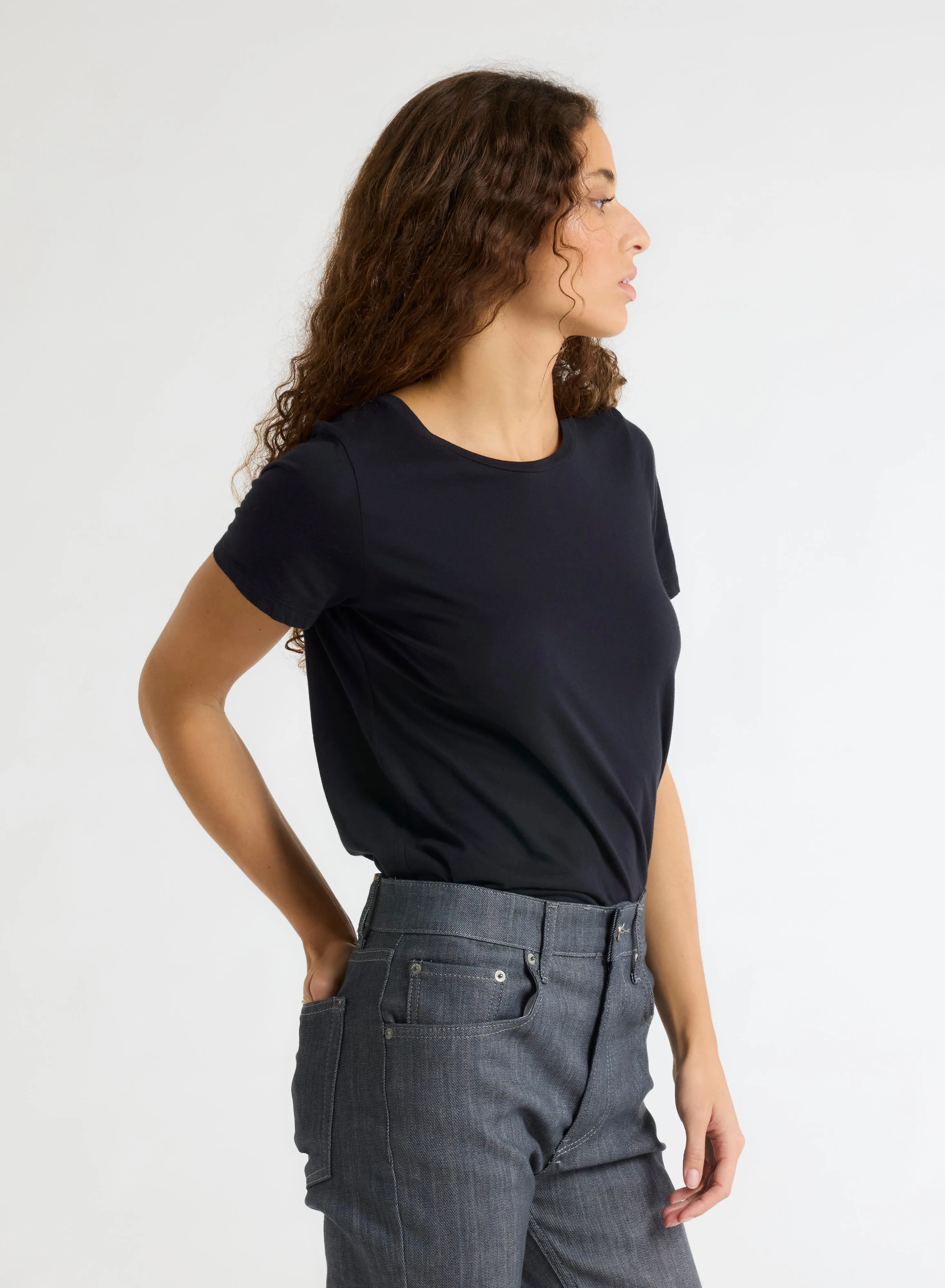 T-shirt Noir Polly col rond manches courtes en Coton organique